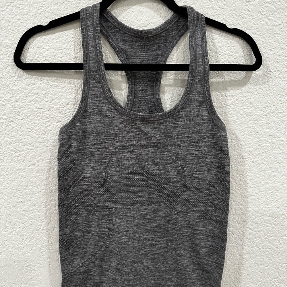 Grey Lululemon Swiftly Tech Racerback Tank Size 4